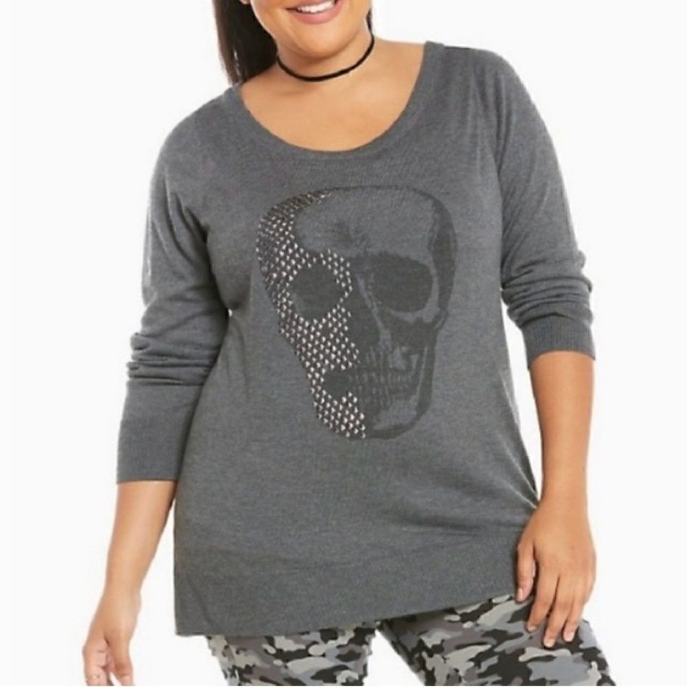 Torrid studded skull gray scoopneck sweater 12